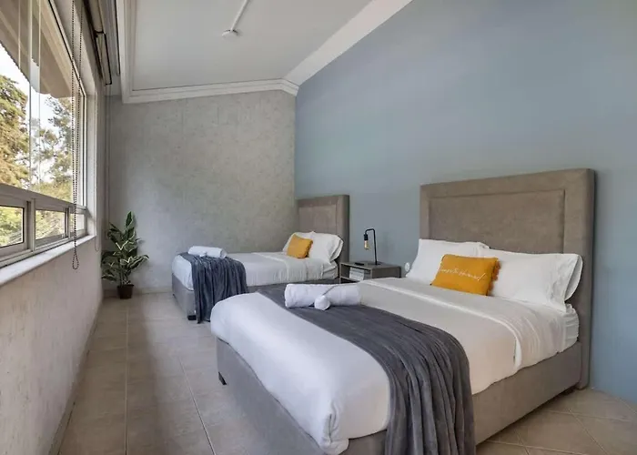 Prime Polanco With Patio Near Shops & Cafes